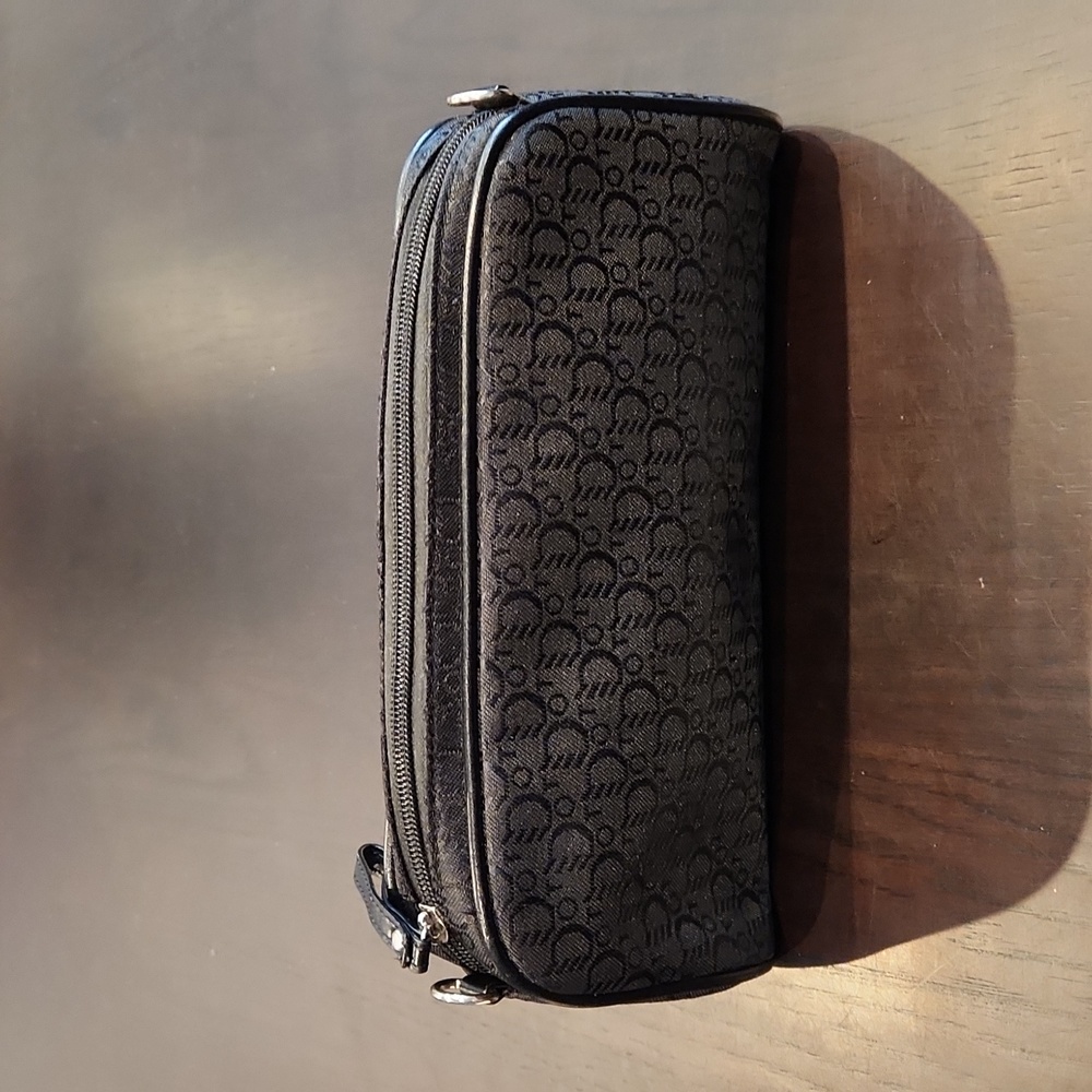 GUESS, Black on Black signature makeup bag